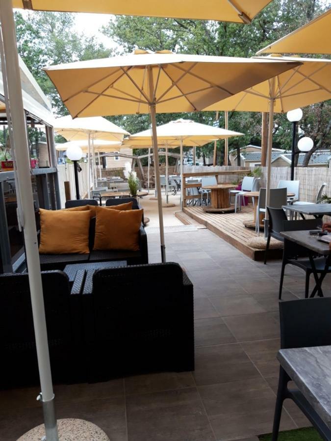 Mobil Home Sainte-Baume Nans Les Pins Kültér fotó